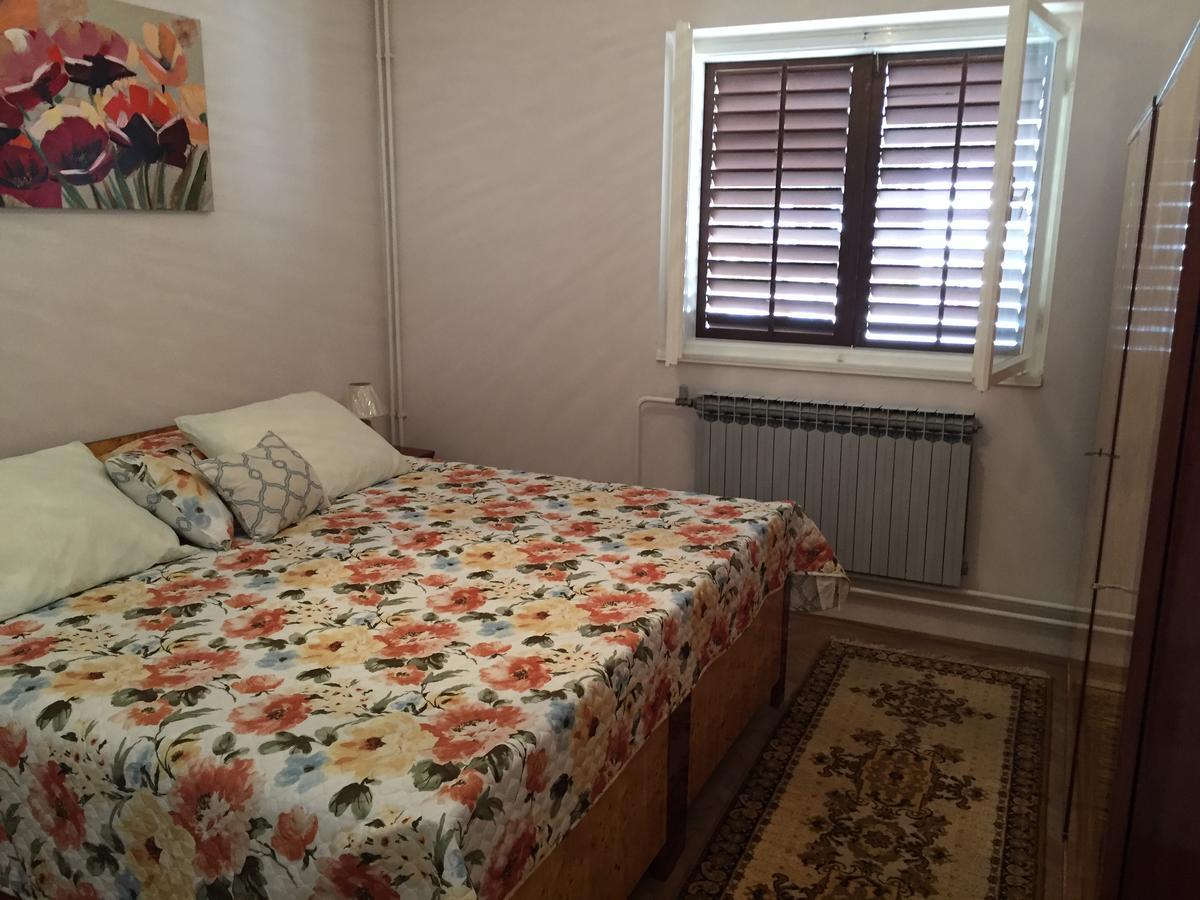 Guest House Punta Grzan Petrcane Ngoại thất bức ảnh